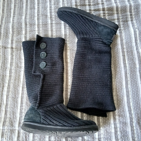Ugg Classic Cardy Knit Boot - Picture 3 of 12
